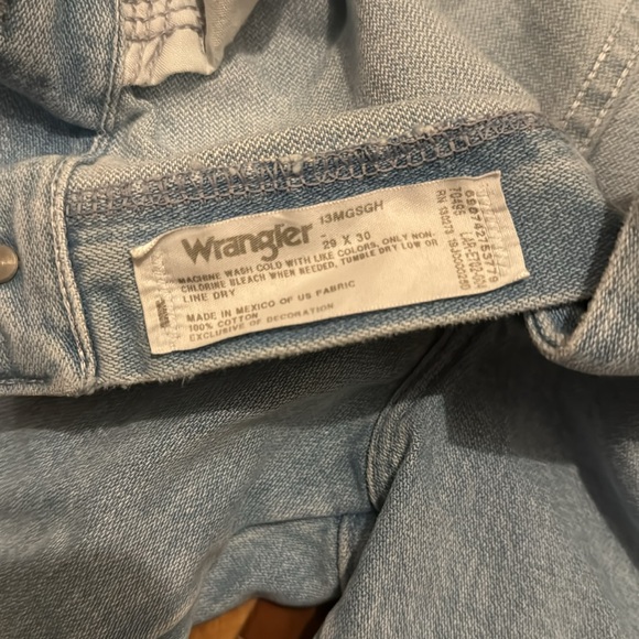 Men’s wrangler jeans - Picture 4 of 5